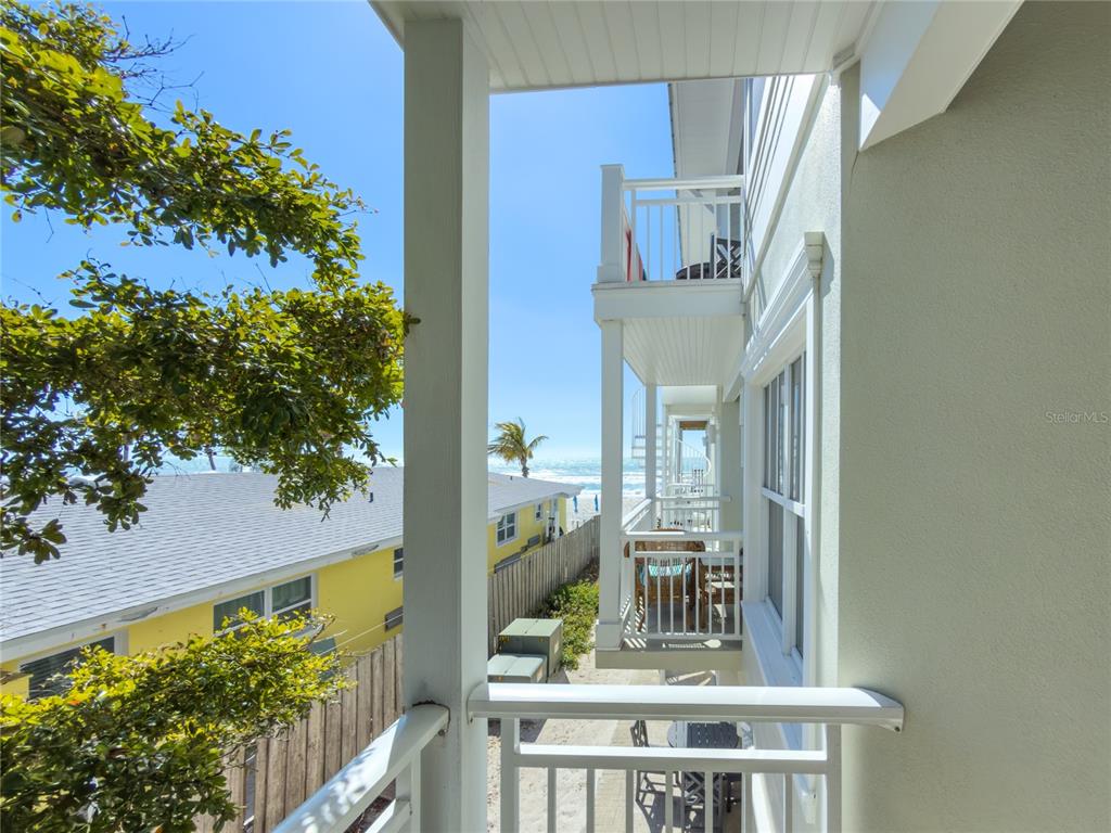 101 66th Street, Unit 6 Holmes Beach, FL 34217 - Photo 36 of 48