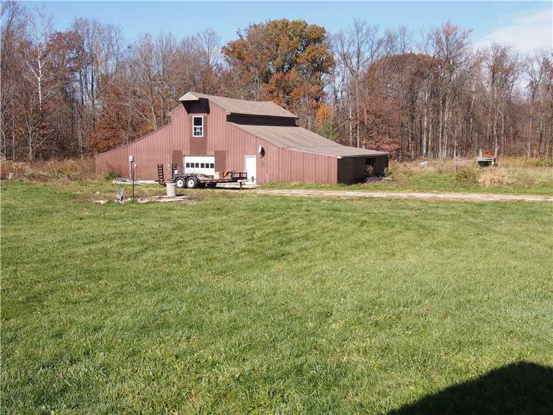 8950 West Lewisville Road Paragon, IN 46166 - Photo 2 of 24