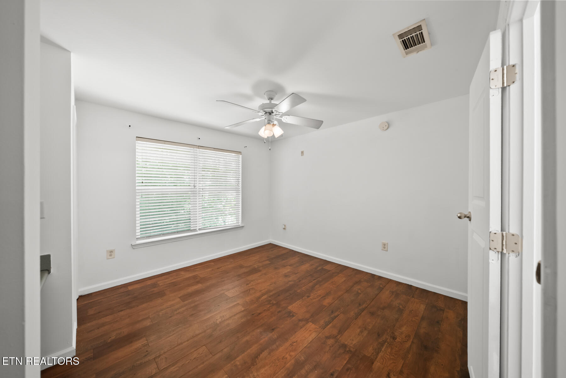 3720 Spruce Ridge Way, Unit 2222 Knoxville, TN 37920 - Photo 24 of 35 DSC02592