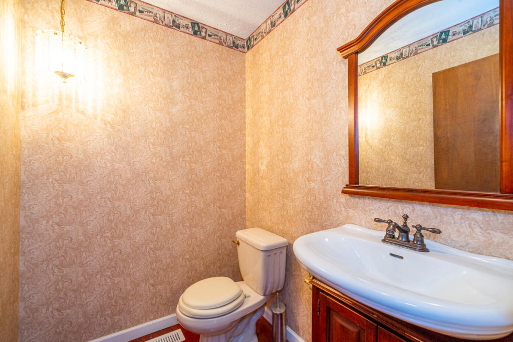 725 Runnymede Road Dayton, OH 45419 - Photo 34 of 91