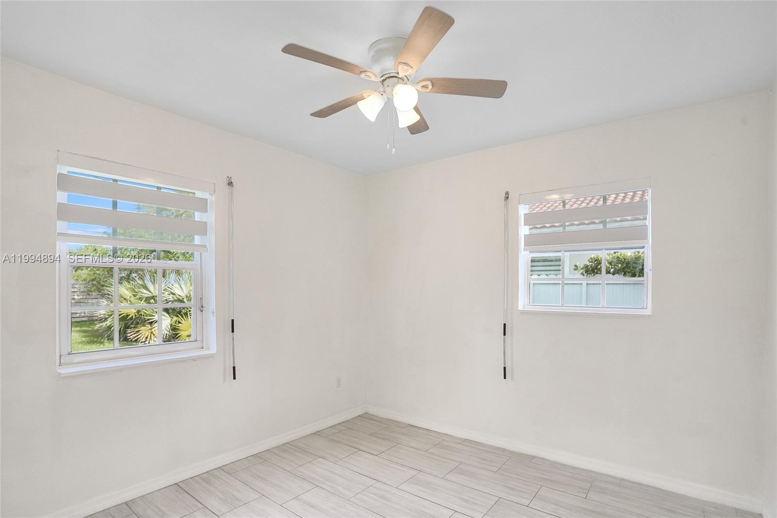 5401 Southwest 97th Court Miami, FL 33165 - Photo 13 of 25