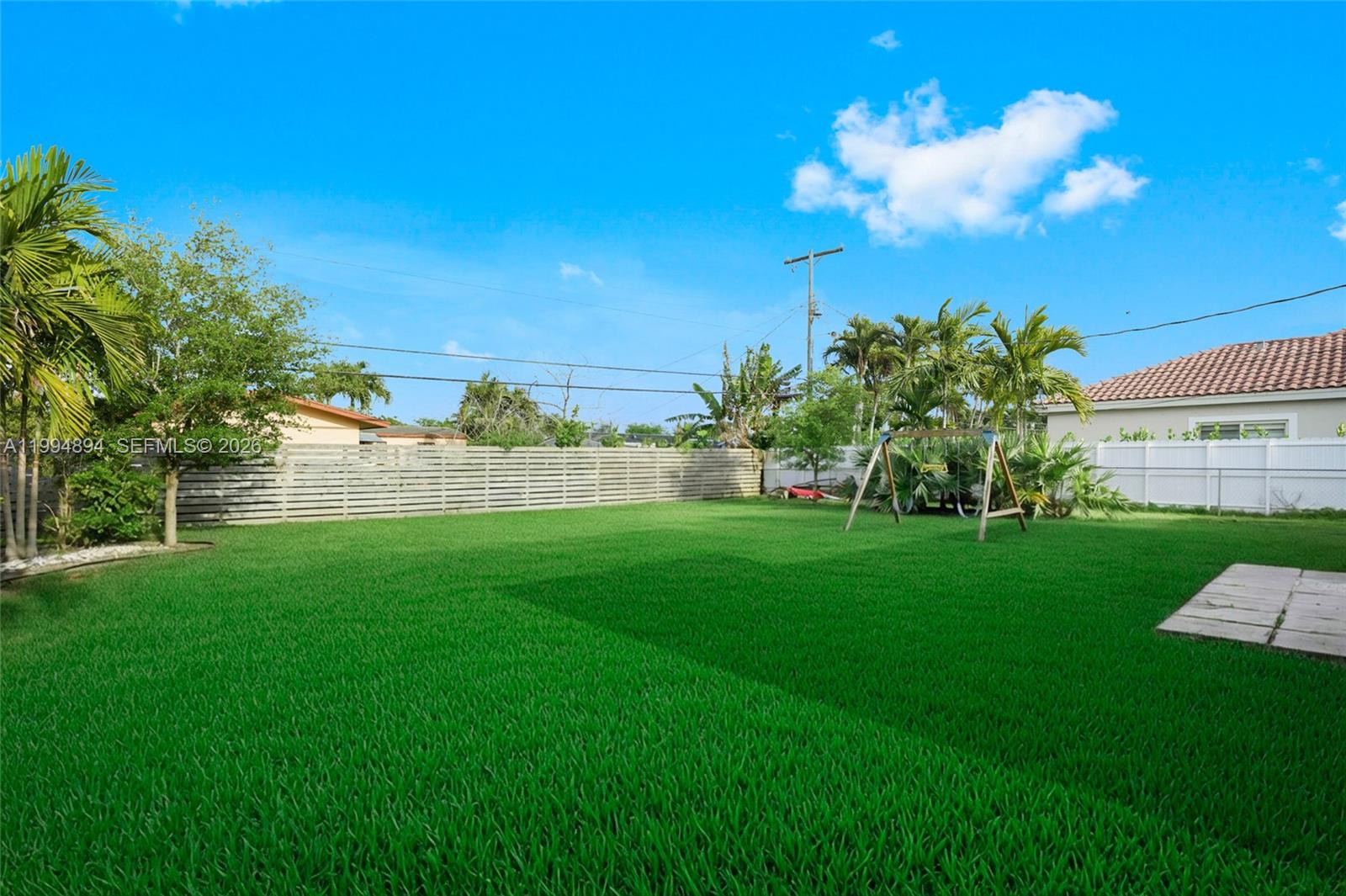 5401 Southwest 97th Court Miami, FL 33165 - Photo 18 of 25