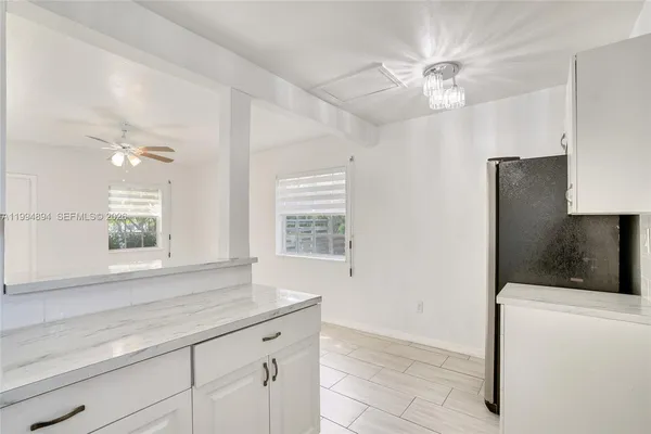 $3,500 | 5401 Southwest 97th Court, Miami, FL 33165