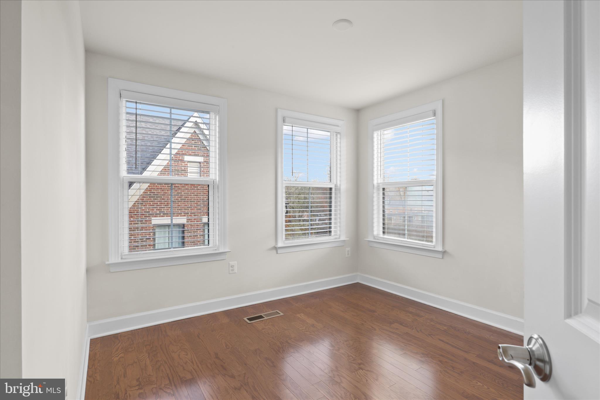 3755 Signal Knob Court Falls Church, VA 22041 - Photo 26 of 46 an empty room with a window