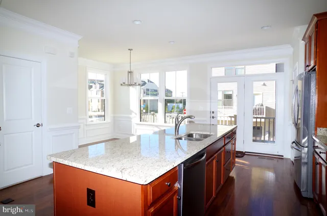 $4,375 | 3755 Signal Knob Court, Falls Church, VA 22041