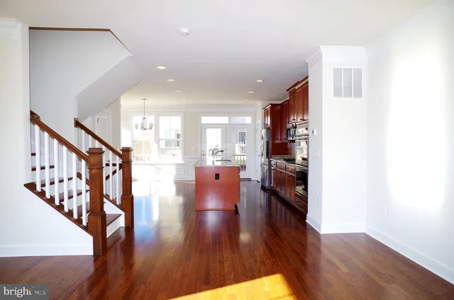 $4,375 | 3755 Signal Knob Court, Falls Church, VA 22041