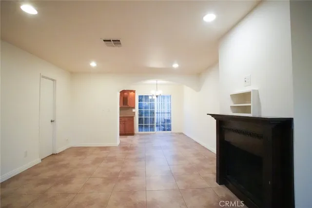 $498,000 | 15137 Gundry Avenue, Unit F, Paramount, CA 90723