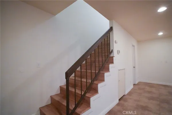 $498,000 | 15137 Gundry Avenue, Unit F, Paramount, CA 90723