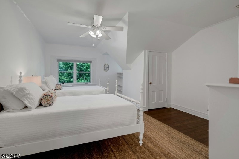 27 Bedford Road Summit, NJ 07901 - Photo 29 of 49