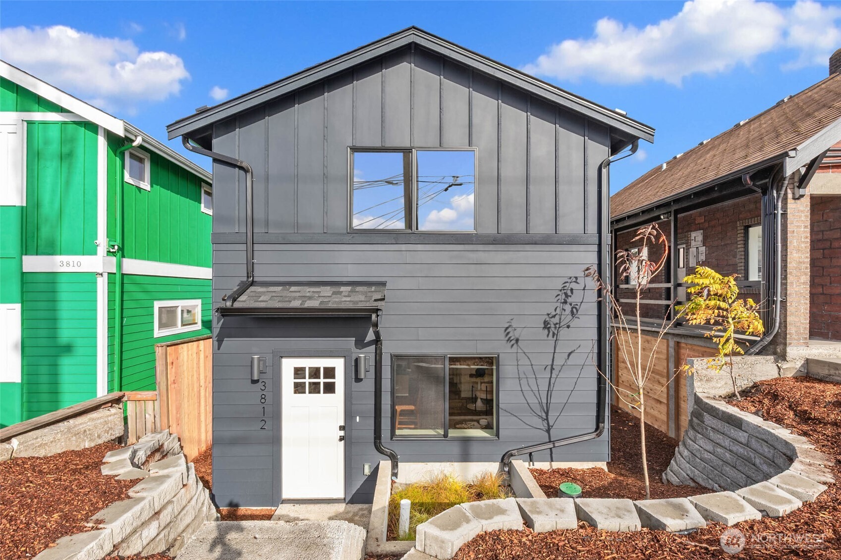 3812 South Eddy Street Seattle, WA 98118 - Photo 2 of 19 a house view with a outdoor space