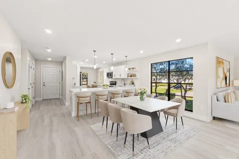 $249,000 | 14 Westgate Lane, Unit B, Boynton Beach, FL 33436