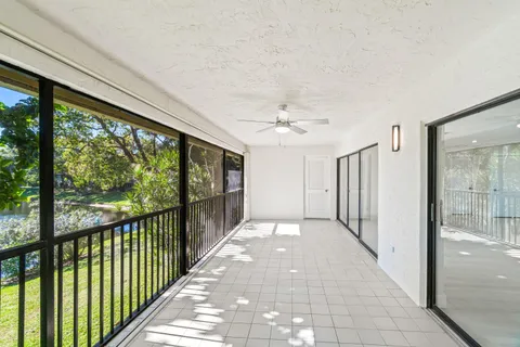 $249,000 | 14 Westgate Lane, Unit B, Boynton Beach, FL 33436