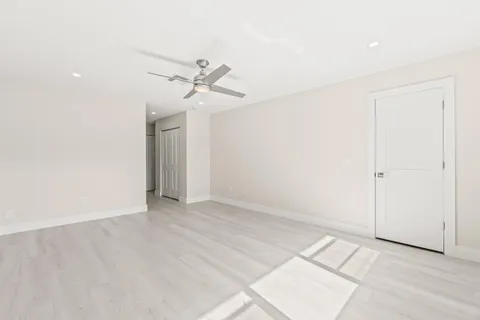 $249,000 | 14 Westgate Lane, Unit B, Boynton Beach, FL 33436