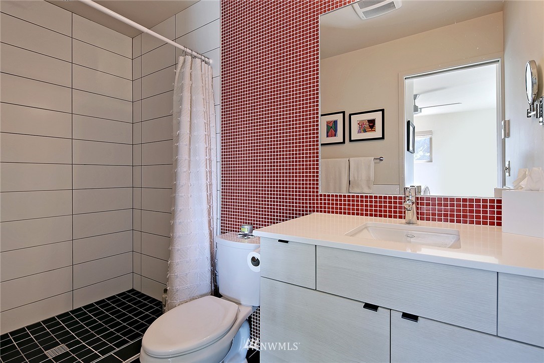 1316 26th Avenue South Seattle, WA 98144 - Photo 12 of 21