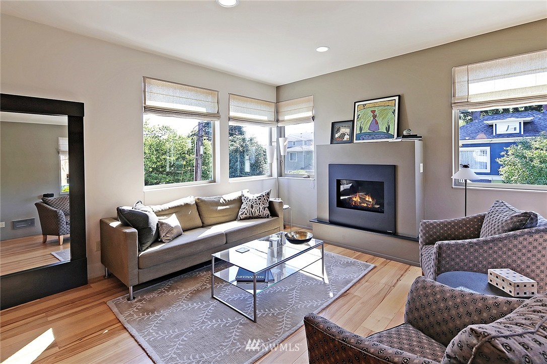 1316 26th Avenue South Seattle, WA 98144 - Photo 7 of 21
