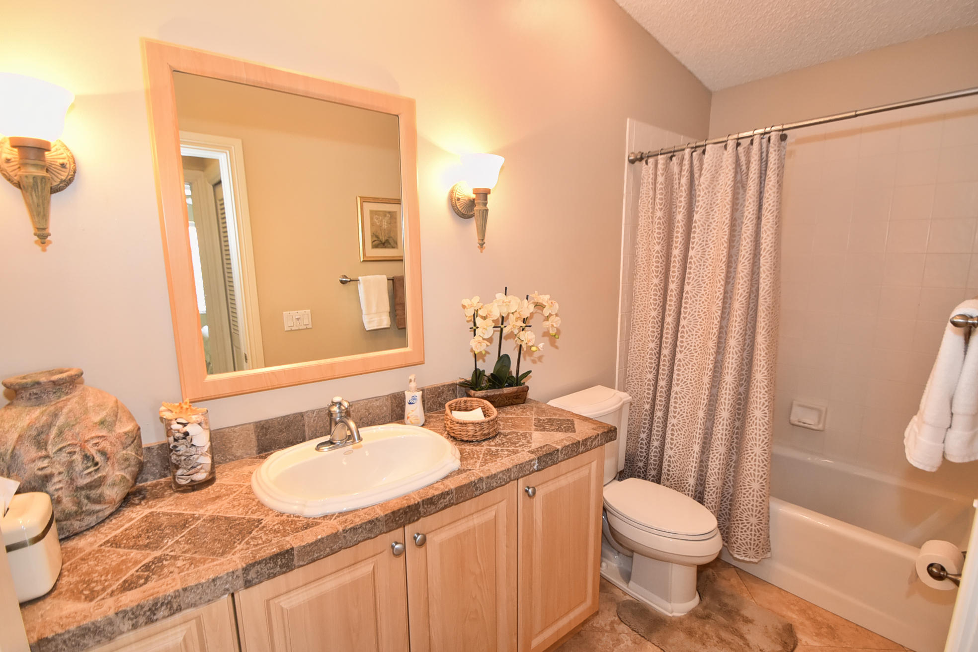 8025 Copenhagen Way Boca Raton, FL 33434 - Photo 24 of 43 DSC_8515