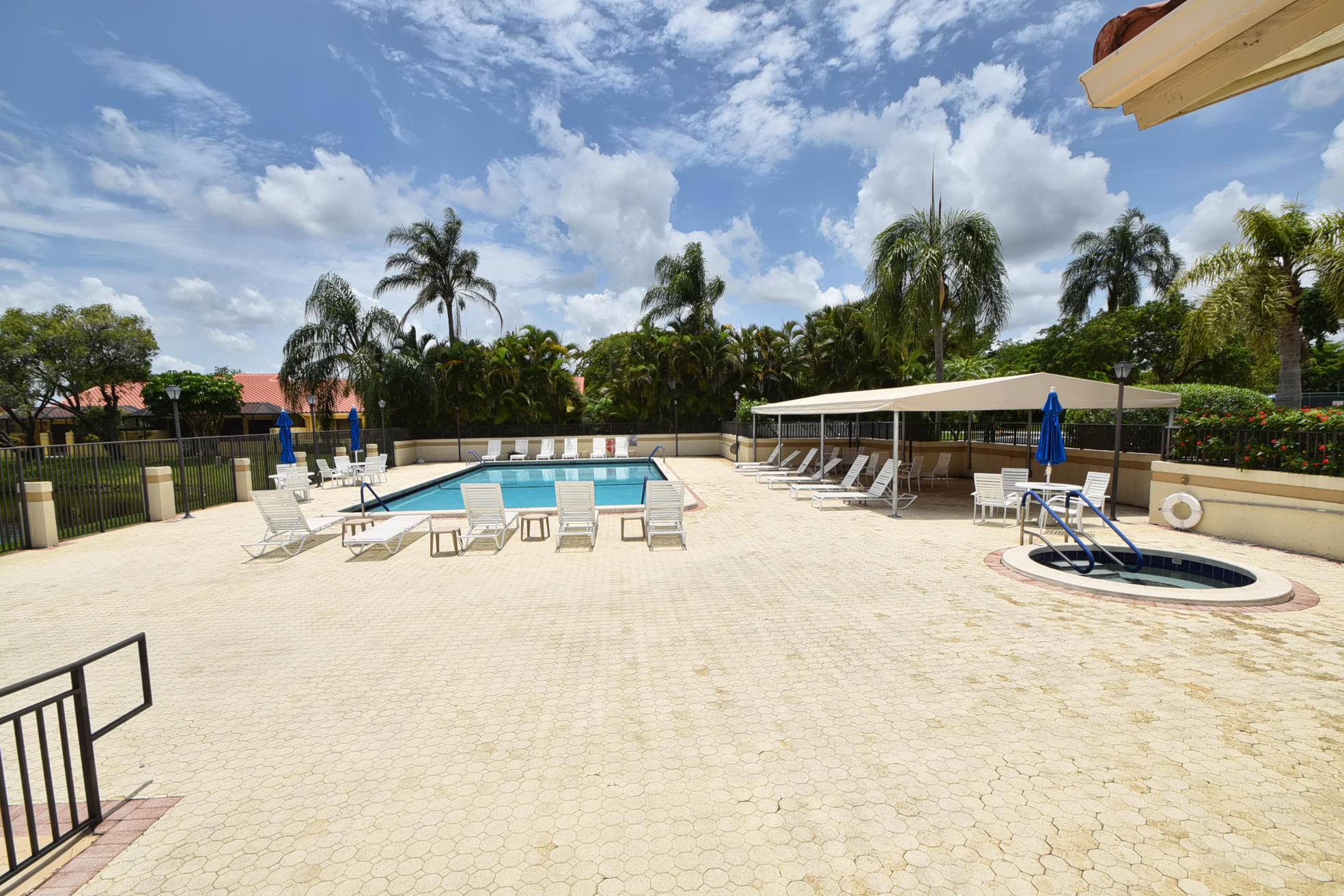 8025 Copenhagen Way Boca Raton, FL 33434 - Photo 41 of 43 DSC_8539