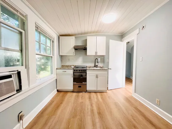 $1,650 | 313 South Lakeside Drive, Unit 3, Lake Worth Beach, FL 33460