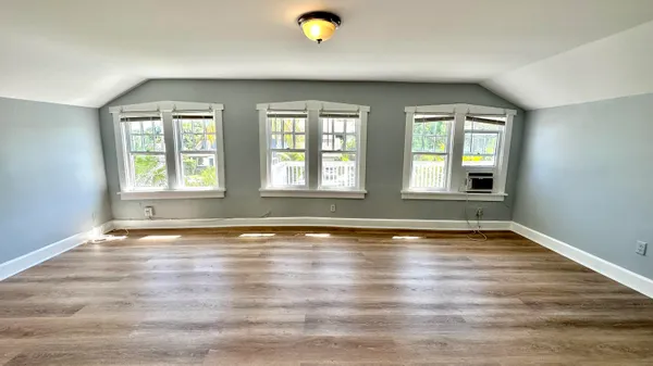 $1,650 | 313 South Lakeside Drive, Unit 3, Lake Worth Beach, FL 33460