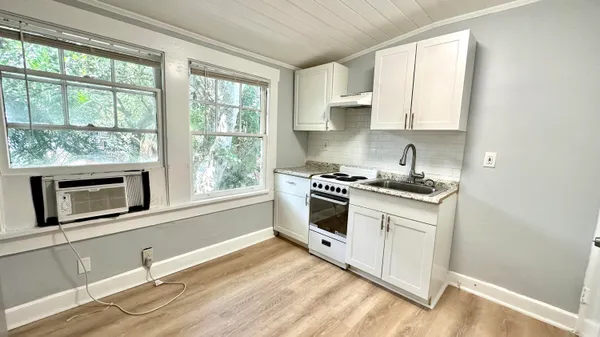 $1,650 | 313 South Lakeside Drive, Unit 3, Lake Worth Beach, FL 33460