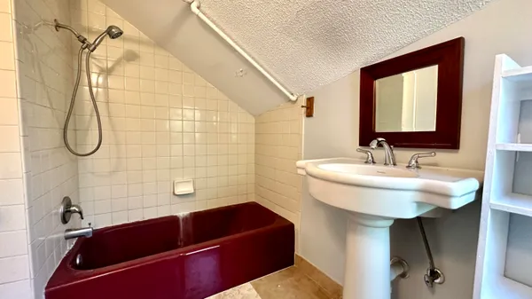 $1,650 | 313 South Lakeside Drive, Unit 3, Lake Worth Beach, FL 33460