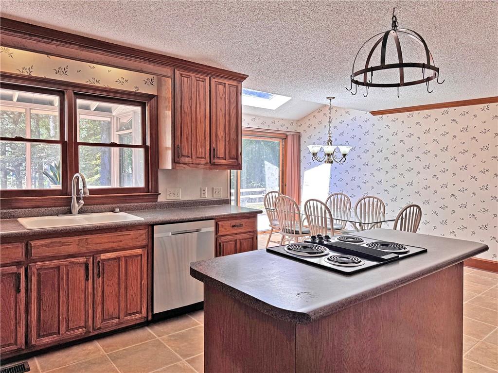 2225 Roxburgh Drive Roswell, GA 30076 - Photo 8 of 33 Gallery Image 8