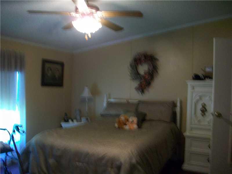 2020 Renton Road Plum, PA 15239 - Photo 4 of 13 Master Bedroom.