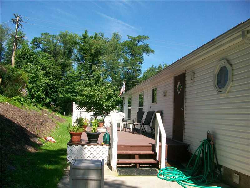 2020 Renton Road Plum, PA 15239 - Photo 6 of 13 Exterior Back.