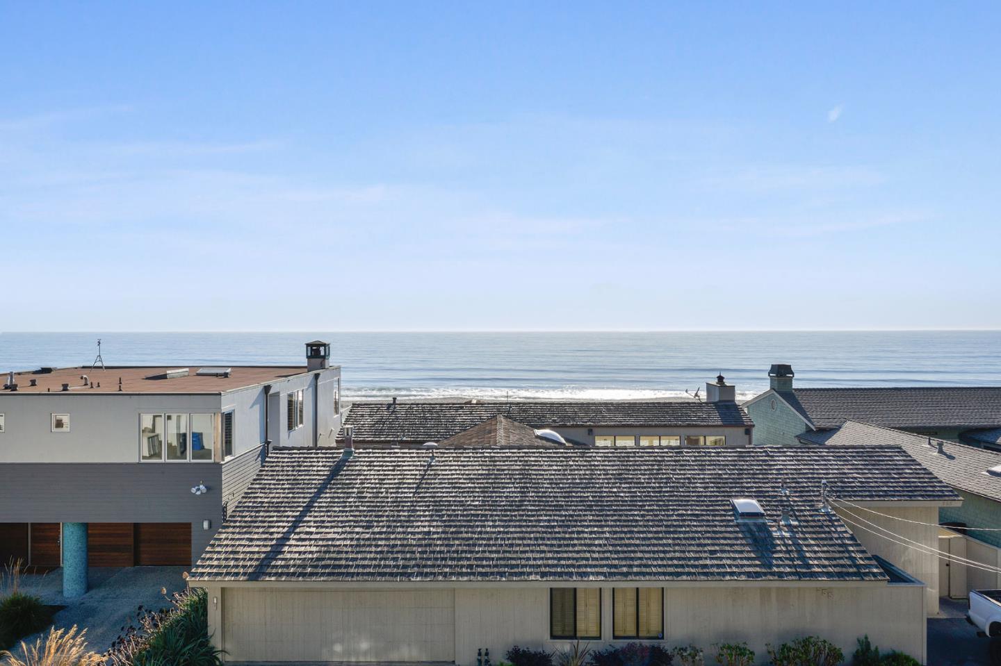 615 Beach Drive Aptos, CA 95003 - Photo 9 of 37 a view of a building