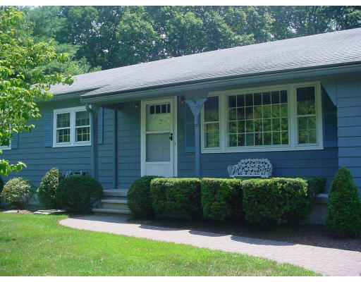 5 Drawbridge Road Westford, MA 01886 - Photo 4 of 8 Gallery Image 4