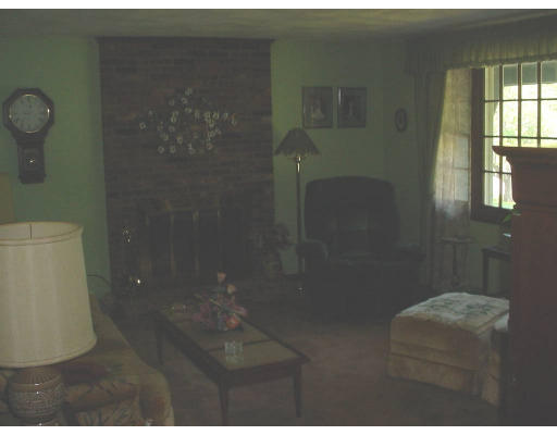 5 Drawbridge Road Westford, MA 01886 - Photo 5 of 8 Gallery Image 5