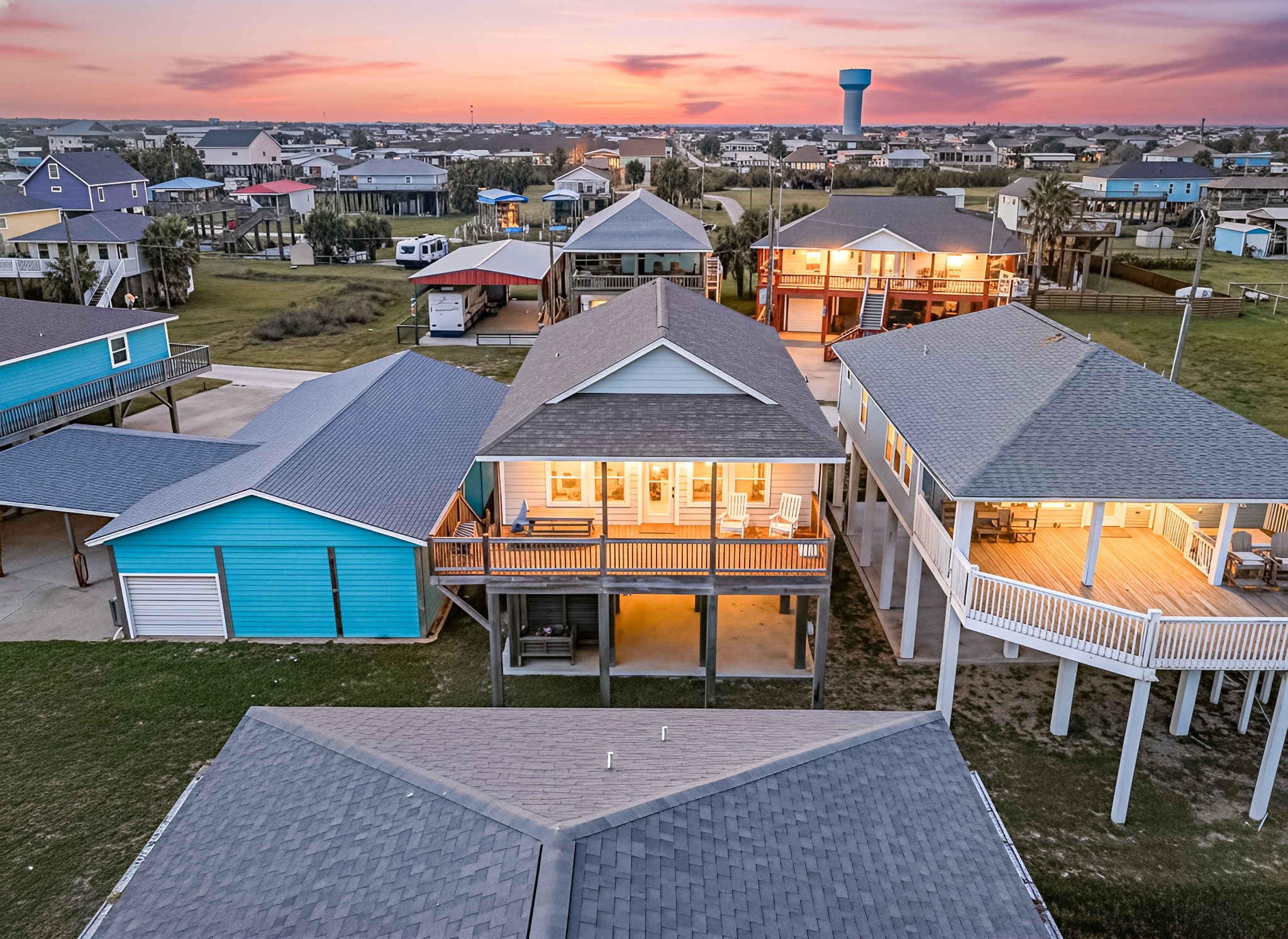 1840 Pompano Lane Port Bolivar, TX 77650 - Photo 2 of 24