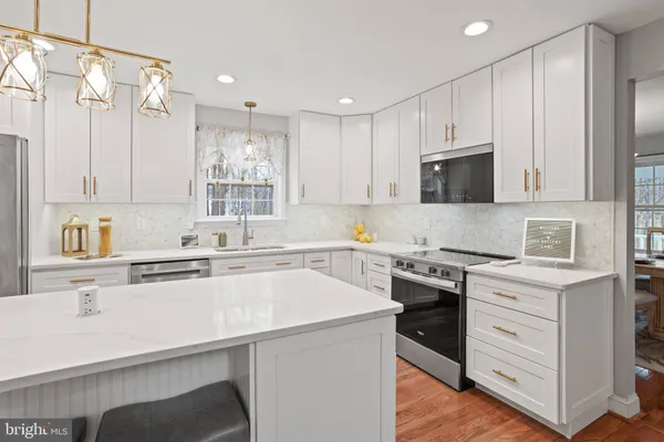 $799,999 | 1860 Battery, Owings, MD 20736