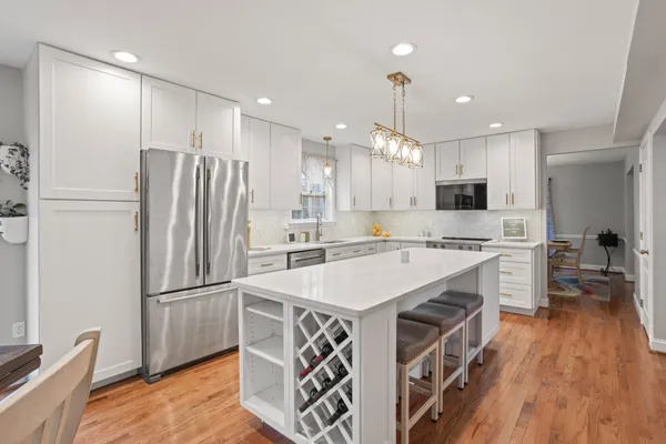 $799,999 | 1860 Battery Lane, Owings, MD 20736