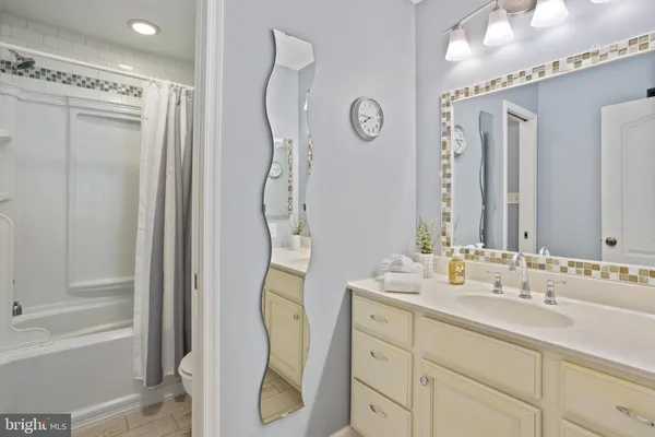 $799,999 | 1860 Battery, Owings, MD 20736