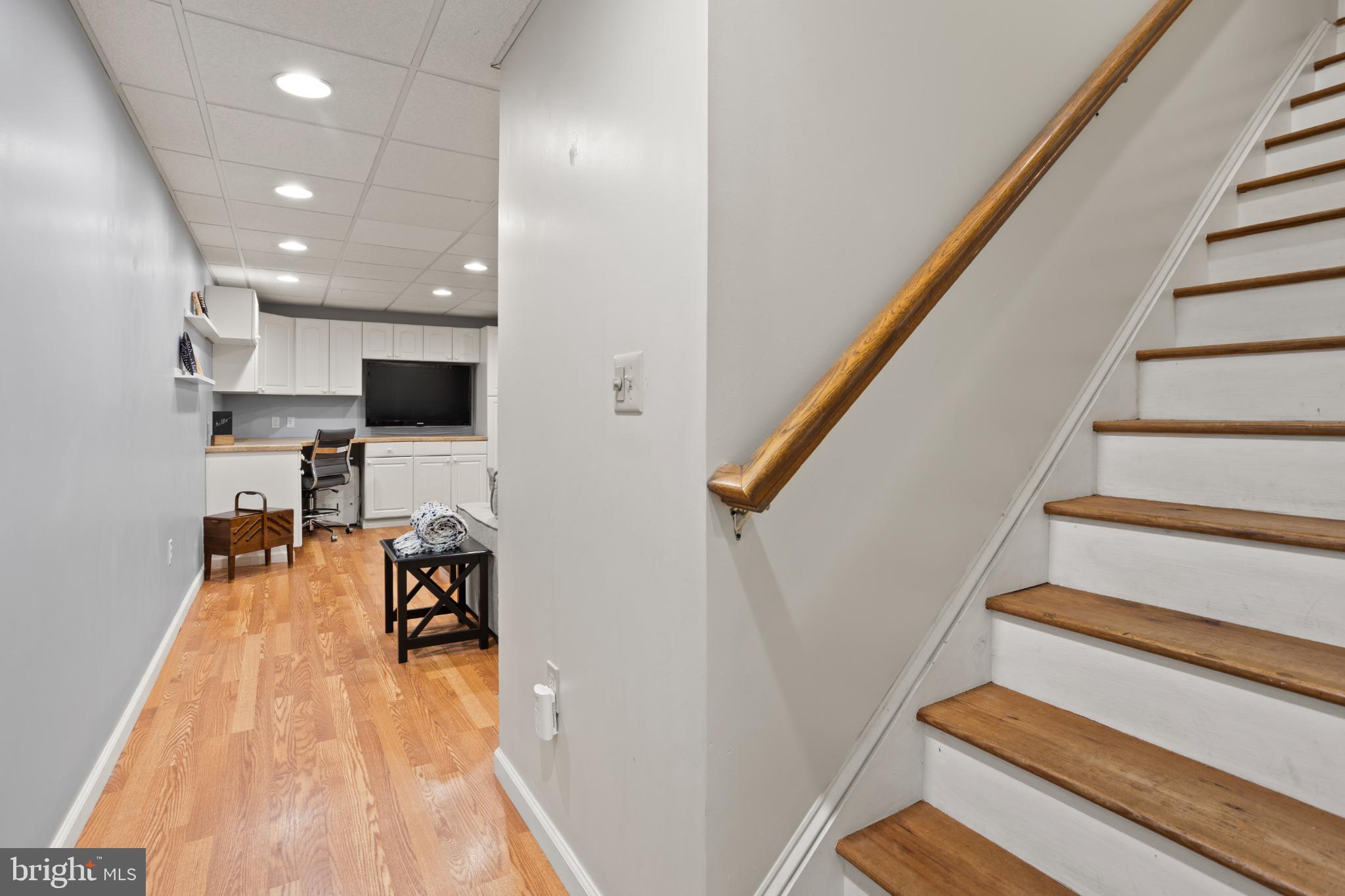 1860 Battery Lane Owings, MD 20736 - Photo 84 of 120 a view of kitchen and kitchen island