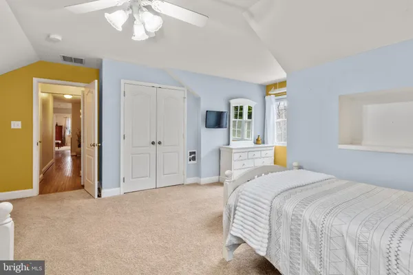 $799,999 | 1860 Battery, Owings, MD 20736