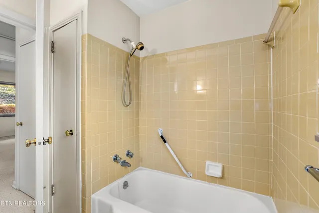 $425,000 | 4920 Shady Dell Trail, Knoxville, TN 37914