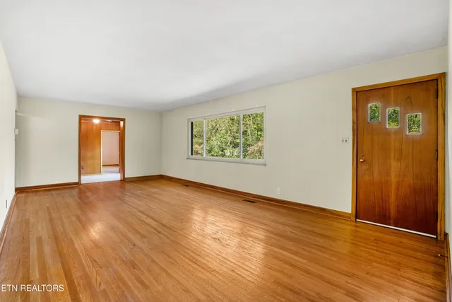 $425,000 | 4920 Shady Dell Trail, Knoxville, TN 37914