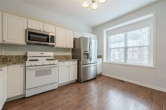 $389,995 | 5589 Trace Views Drive, Norcross, GA 30071