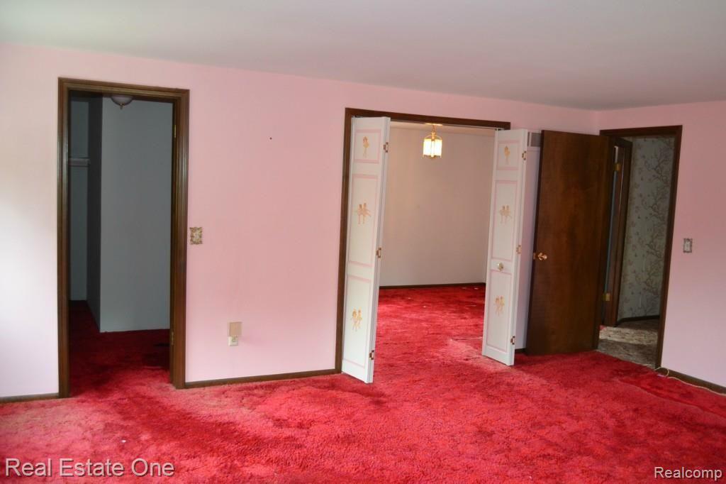 419 Lake Forest Road Rochester, MI 48309 - Photo 43 of 99 DSC_0042.jpg