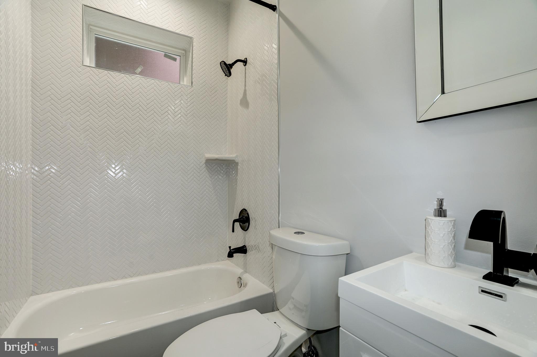 329 K Street Northeast Washington, DC 20002 - Photo 31 of 37