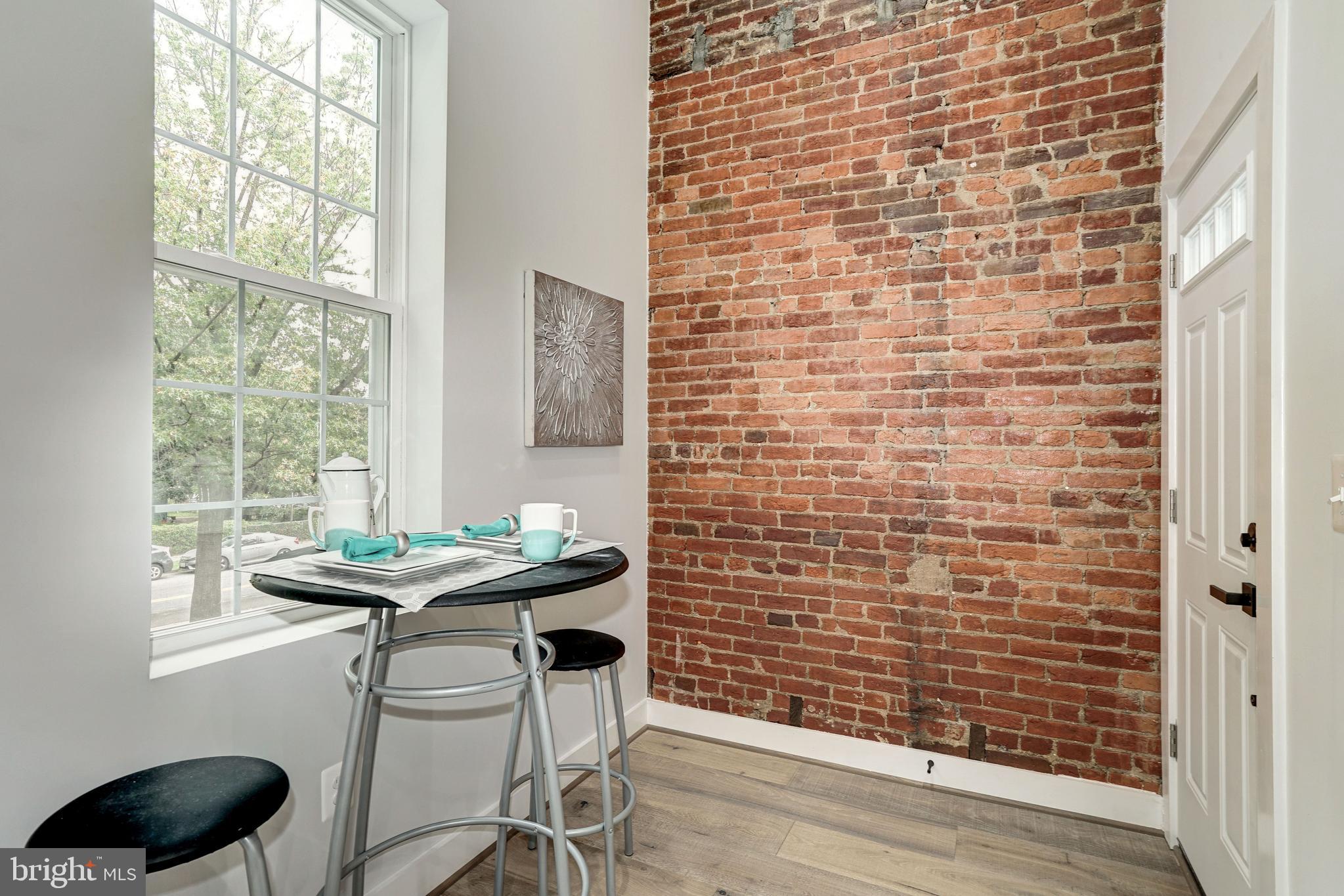 329 K Street Northeast Washington, DC 20002 - Photo 5 of 37