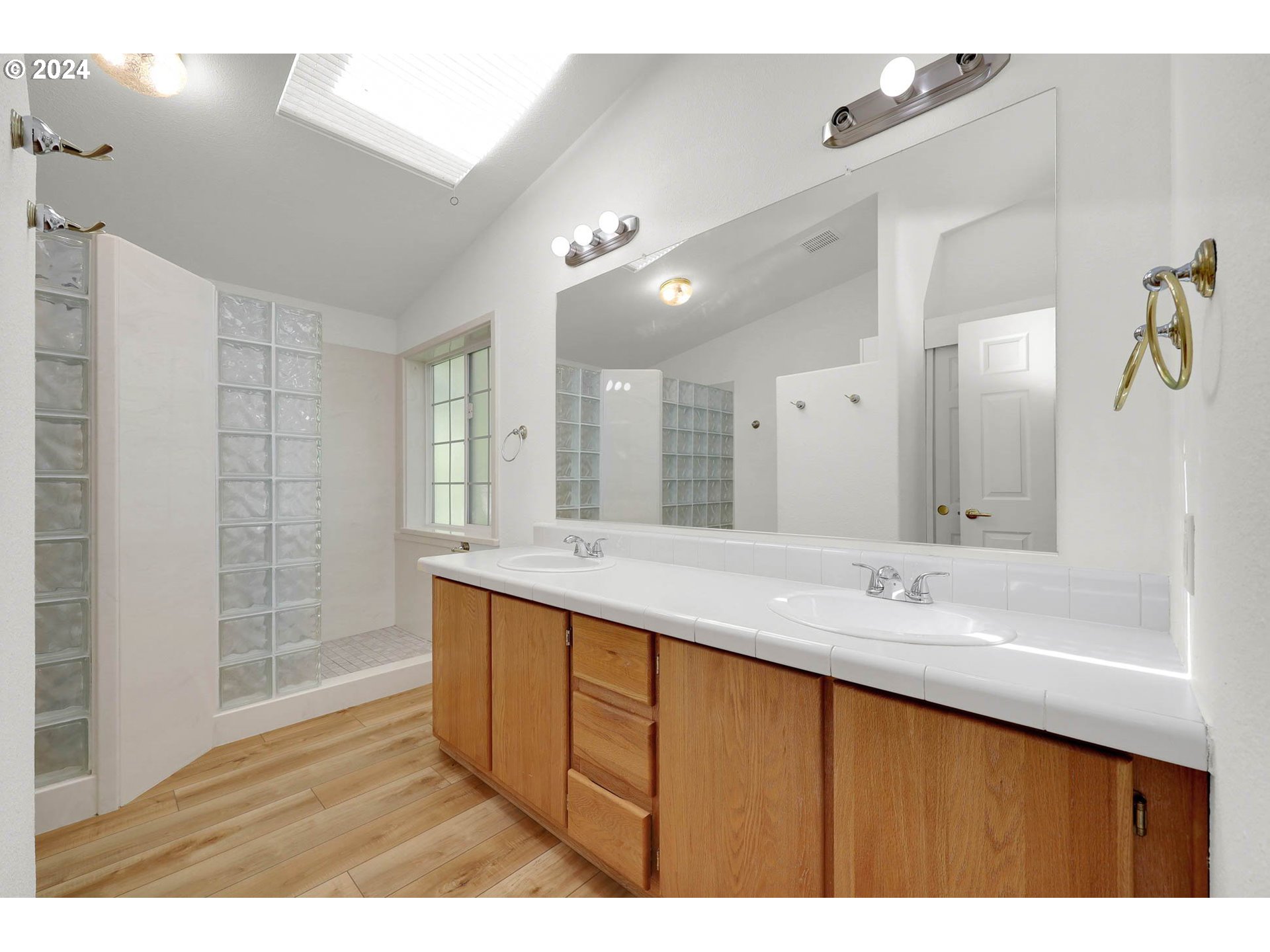 85961 Edenvale Road, Unit 74 Pleasant Hill, OR 97455 - Photo 19 of 31