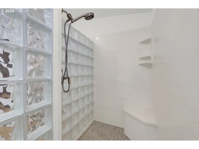 $275,000 | 85961 Edenvale Road, Unit 74, Pleasant Hill, OR 97455