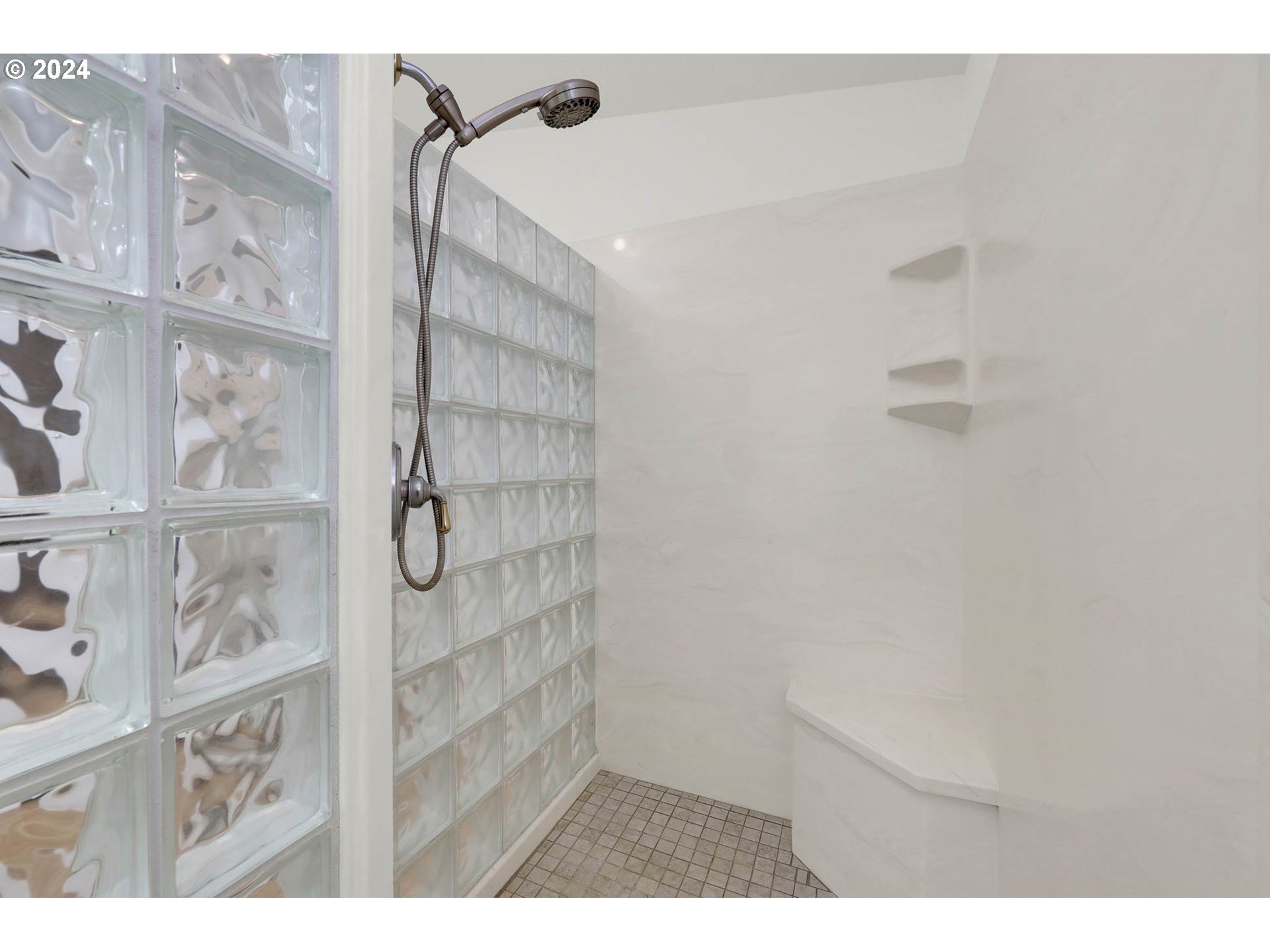 85961 Edenvale Road, Unit 74 Pleasant Hill, OR 97455 - Photo 20 of 31