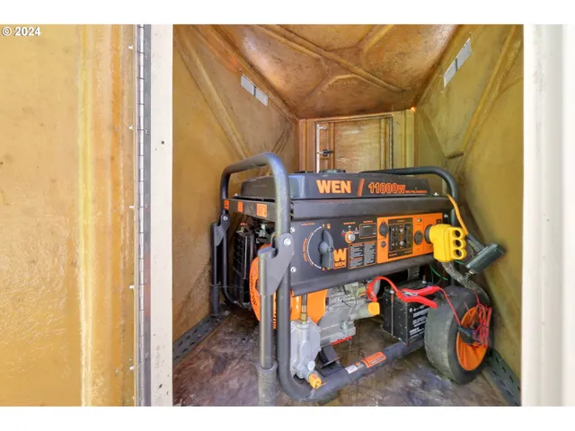 $275,000 | 85961 Edenvale Road, Unit 74, Pleasant Hill, OR 97455