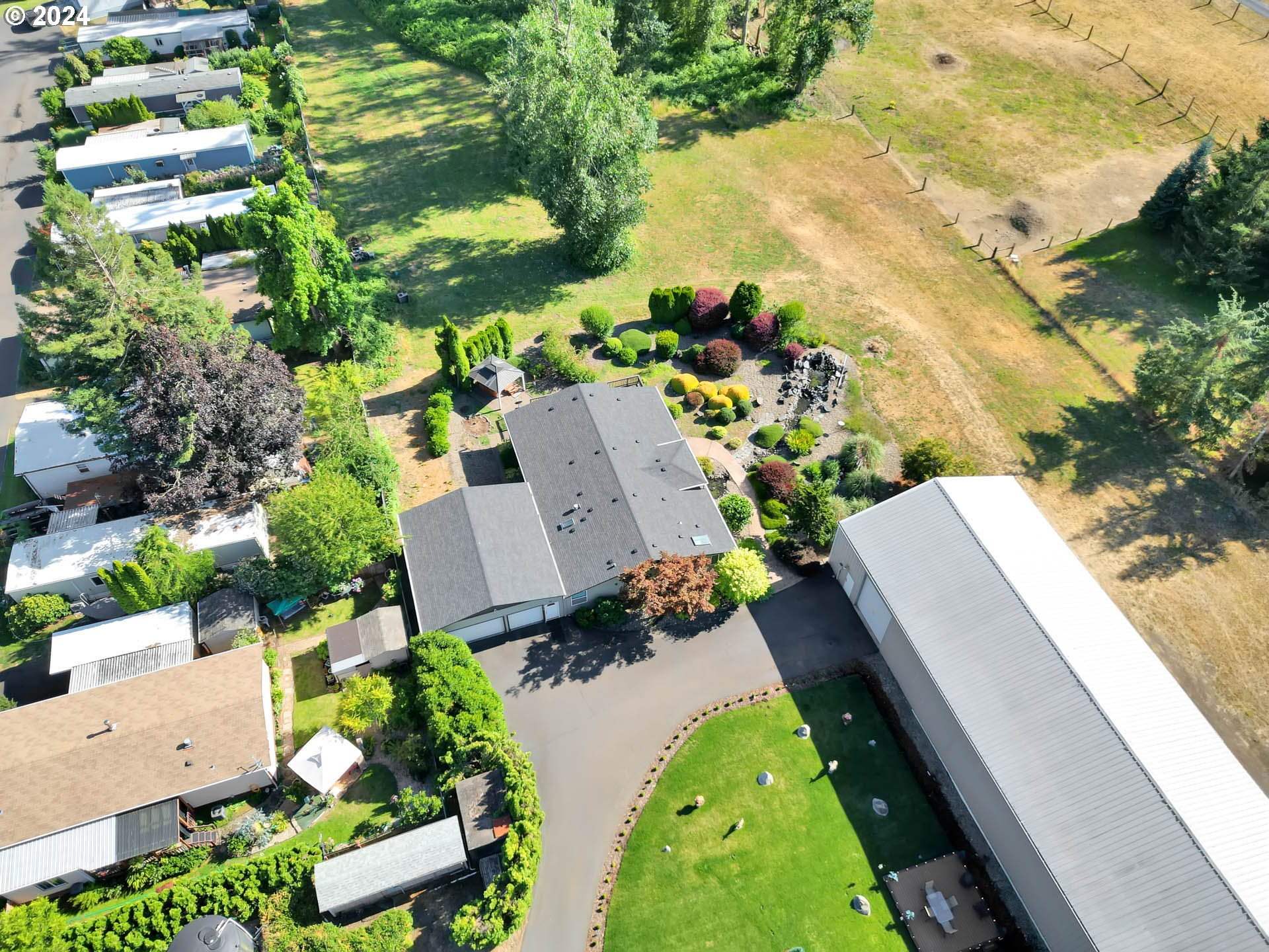 85961 Edenvale Road, Unit 74 Pleasant Hill, OR 97455 - Photo 6 of 31