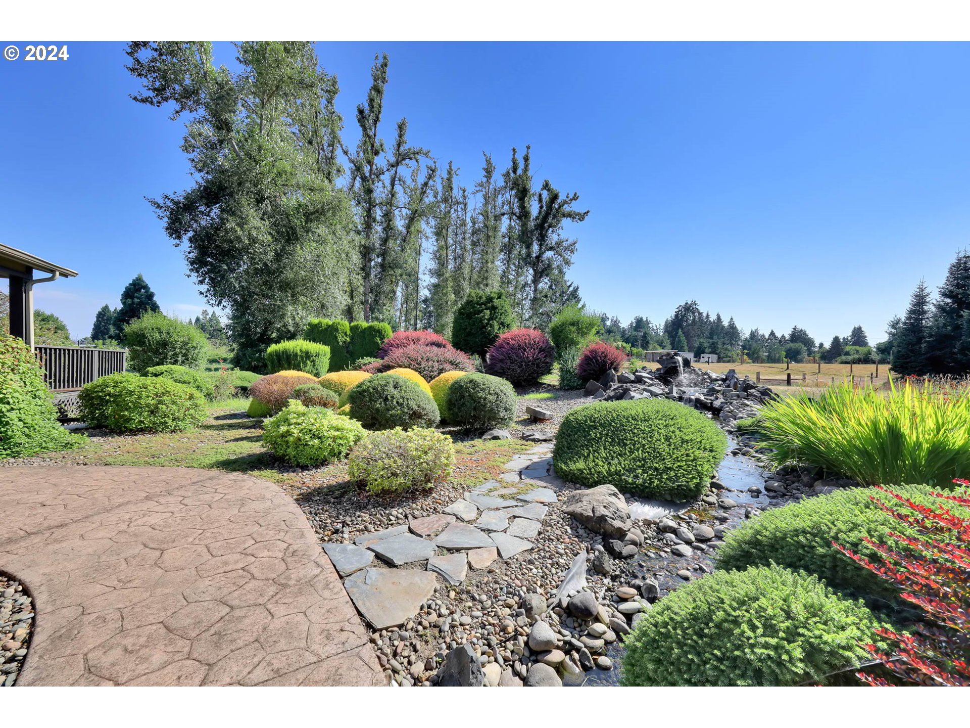 85961 Edenvale Road, Unit 74 Pleasant Hill, OR 97455 - Photo 8 of 31