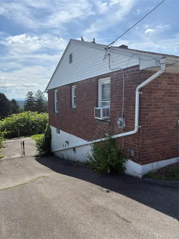 $261,250 | 51 Orchard Street, Marlboro, NY 12542